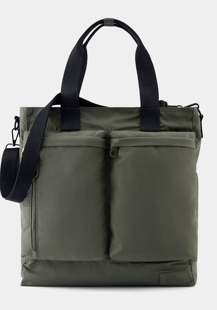 Nylon shopper bag with pockets